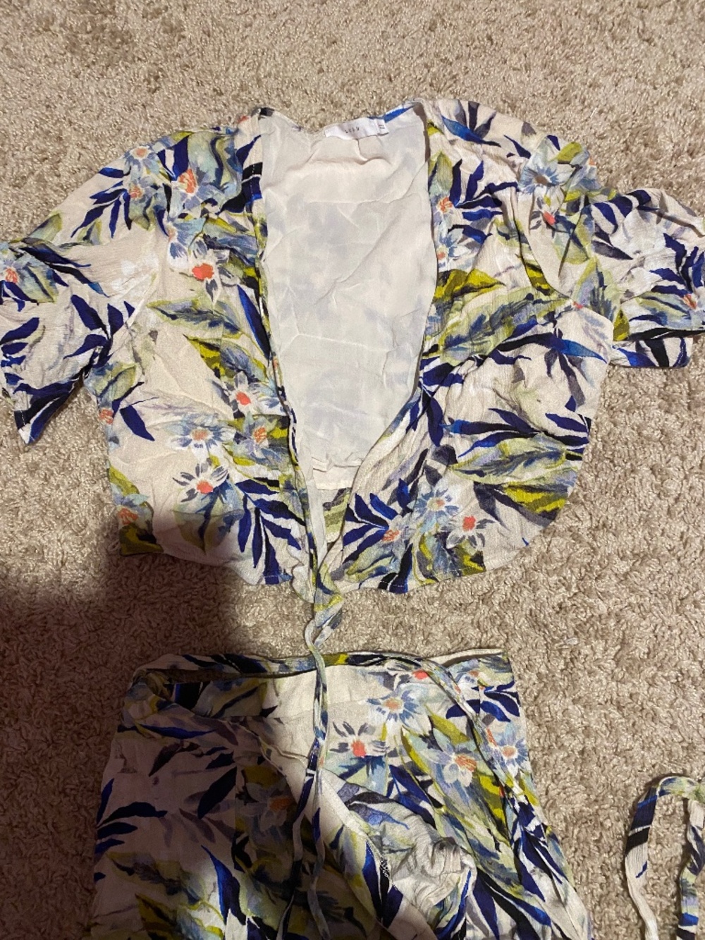 Bundle of clothes (3 skirts and one top that matches)